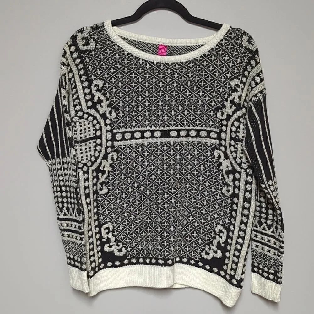 NWT Tea & Cup Black and White Sweater